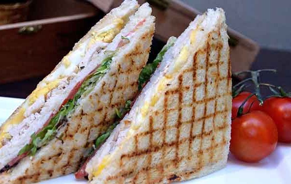 Club sandwich picture